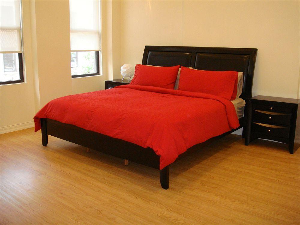 Four Bedroom Duplex Apartments Нью-Йорк Экстерьер фото